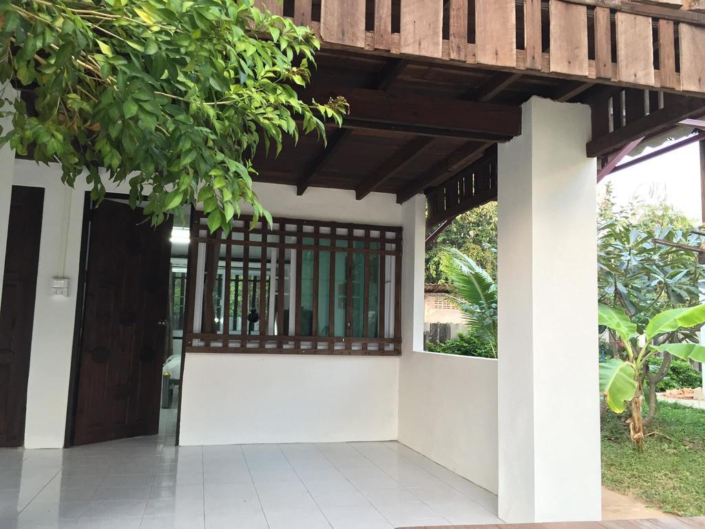 Hora Home Lampang Exterior photo